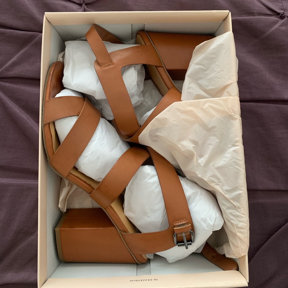 Women's Tan Block Heel Sandals